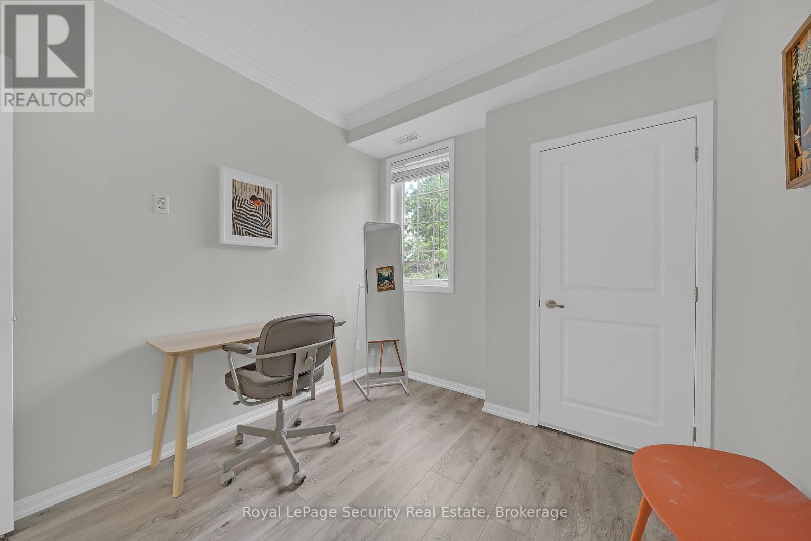 101 - 52 Harvey Johnston Way, Whitby, Ontario  L1M 0J7 - Photo 22 - E13688094