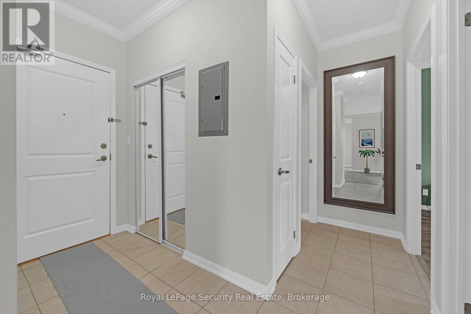 101 - 52 Harvey Johnston Way, Whitby, Ontario  L1M 0J7 - Photo 3 - E13688094