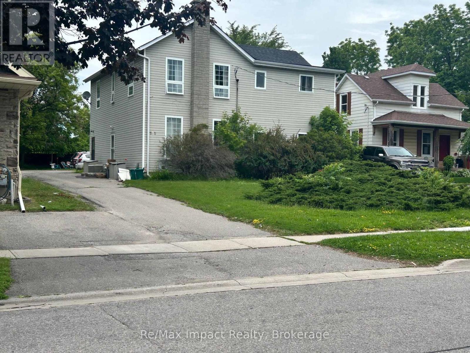 292 William Street E, Oshawa, Ontario  L1G 1K8 - Photo 2 - E13690834