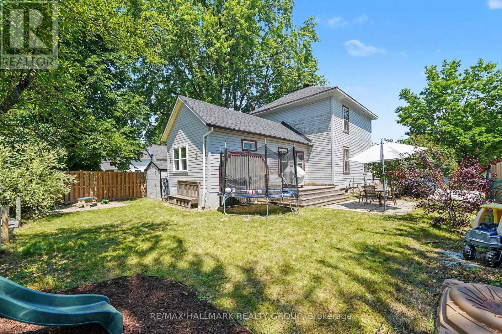 98 Drummond Street E, Perth, Ontario  K7H 1H1 - Photo 40 - X13588172