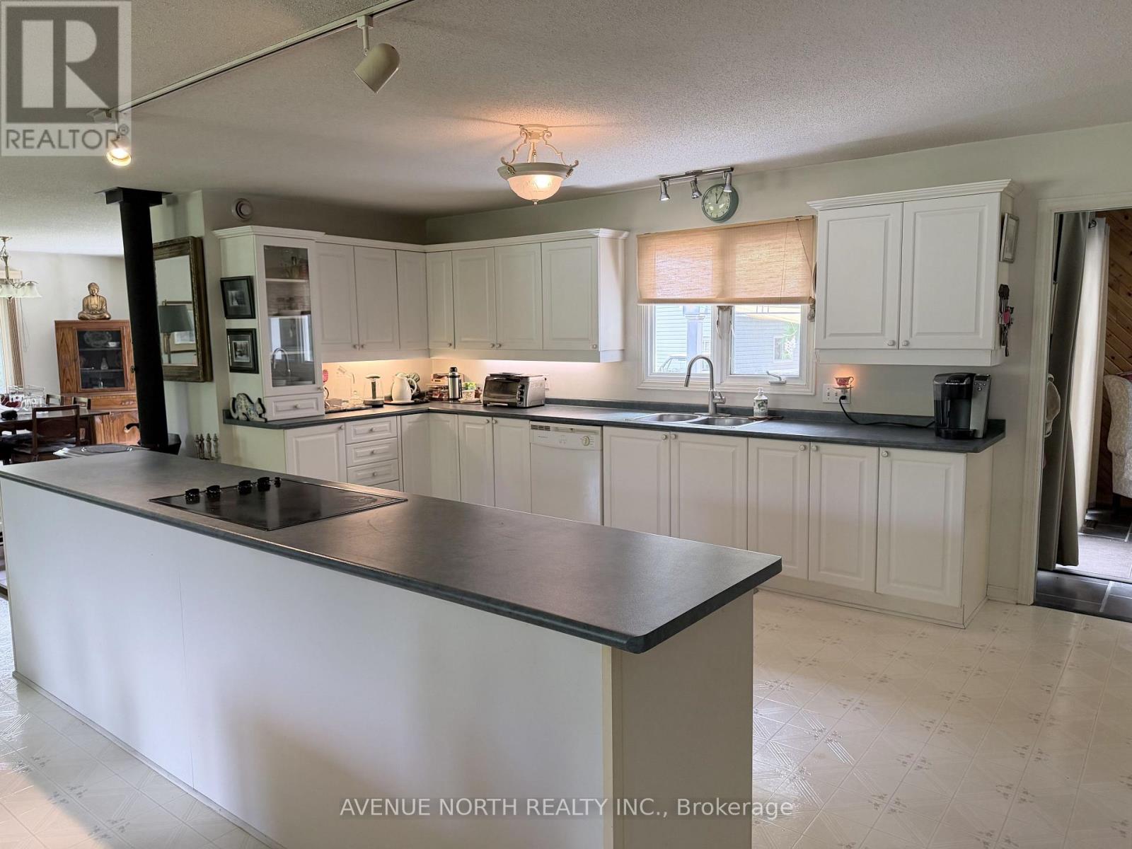 4645 Scotch Line, Tay Valley, Ontario  K7H 3C5 - Photo 11 - X13594402