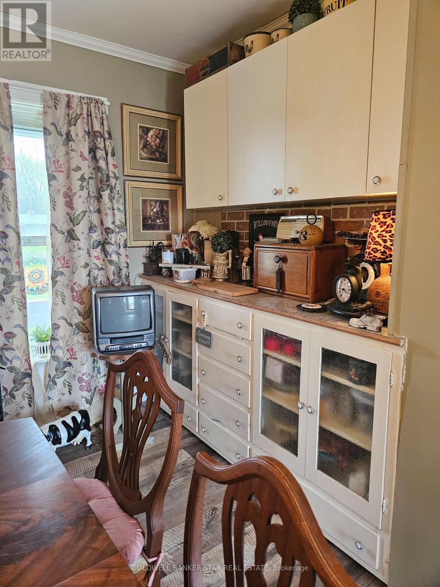 29860 Irish School Road N, Chatham-Kent, Ontario  N0P 1M0 - Photo 14 - X13690784
