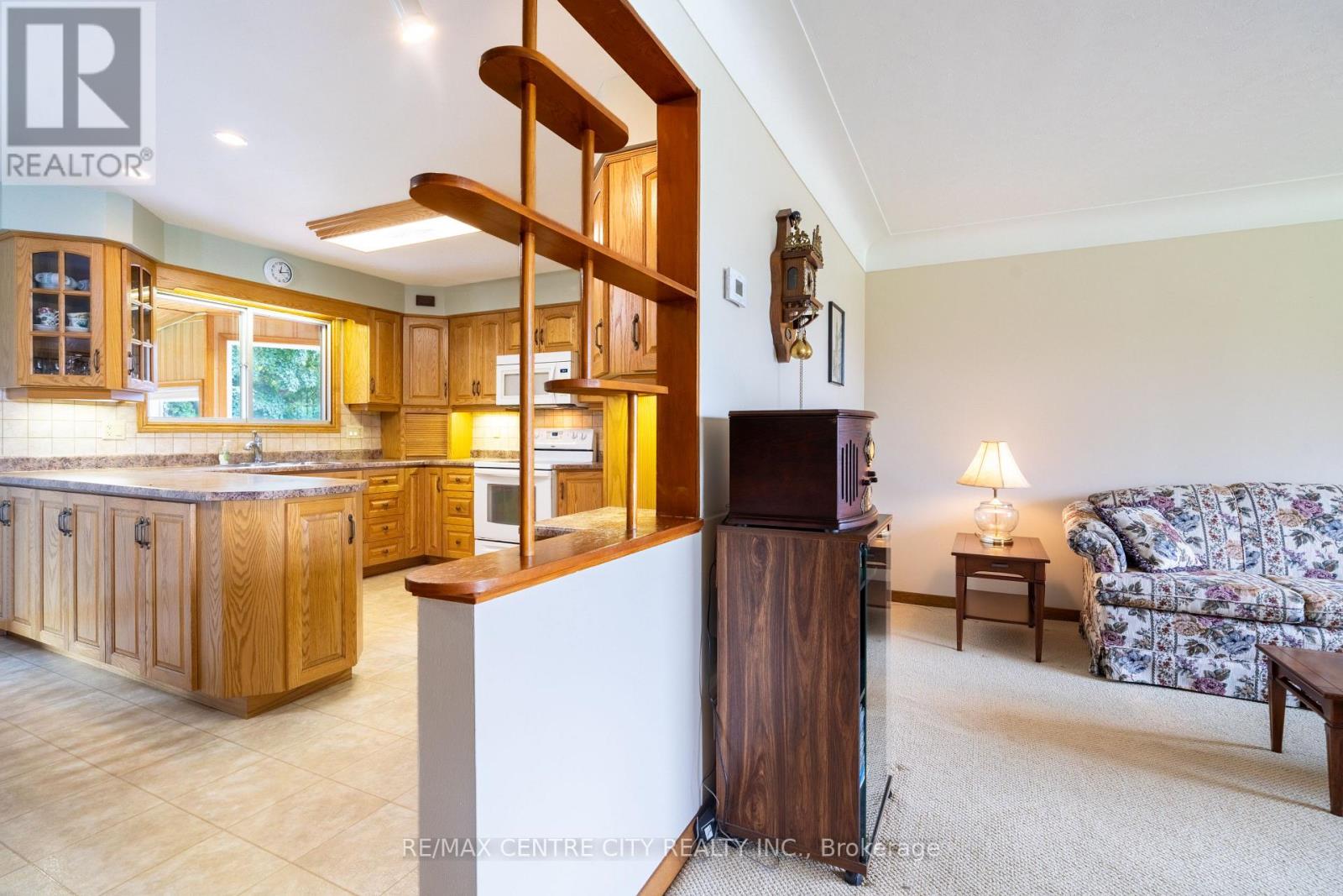 3229 Napperton Drive, Strathroy-Caradoc, Ontario  N7G 3H8 - Photo 19 - X13690874