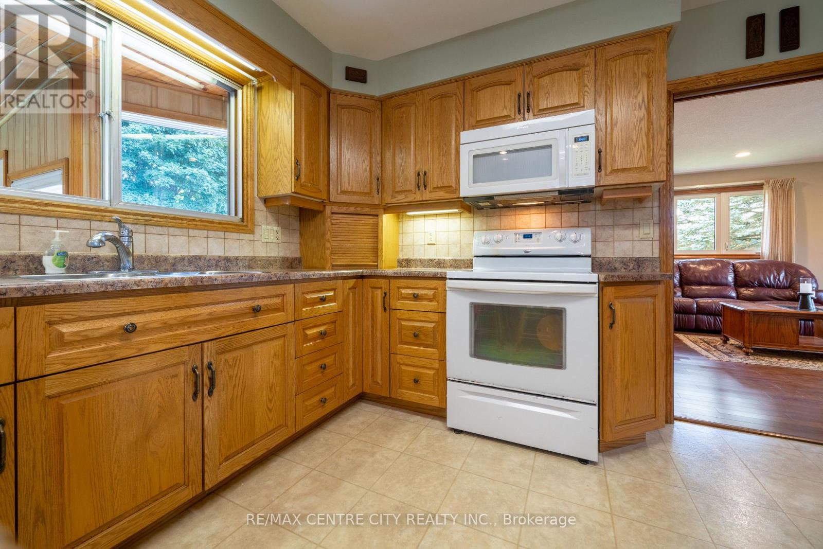 3229 Napperton Drive, Strathroy-Caradoc, Ontario  N7G 3H8 - Photo 26 - X13690874