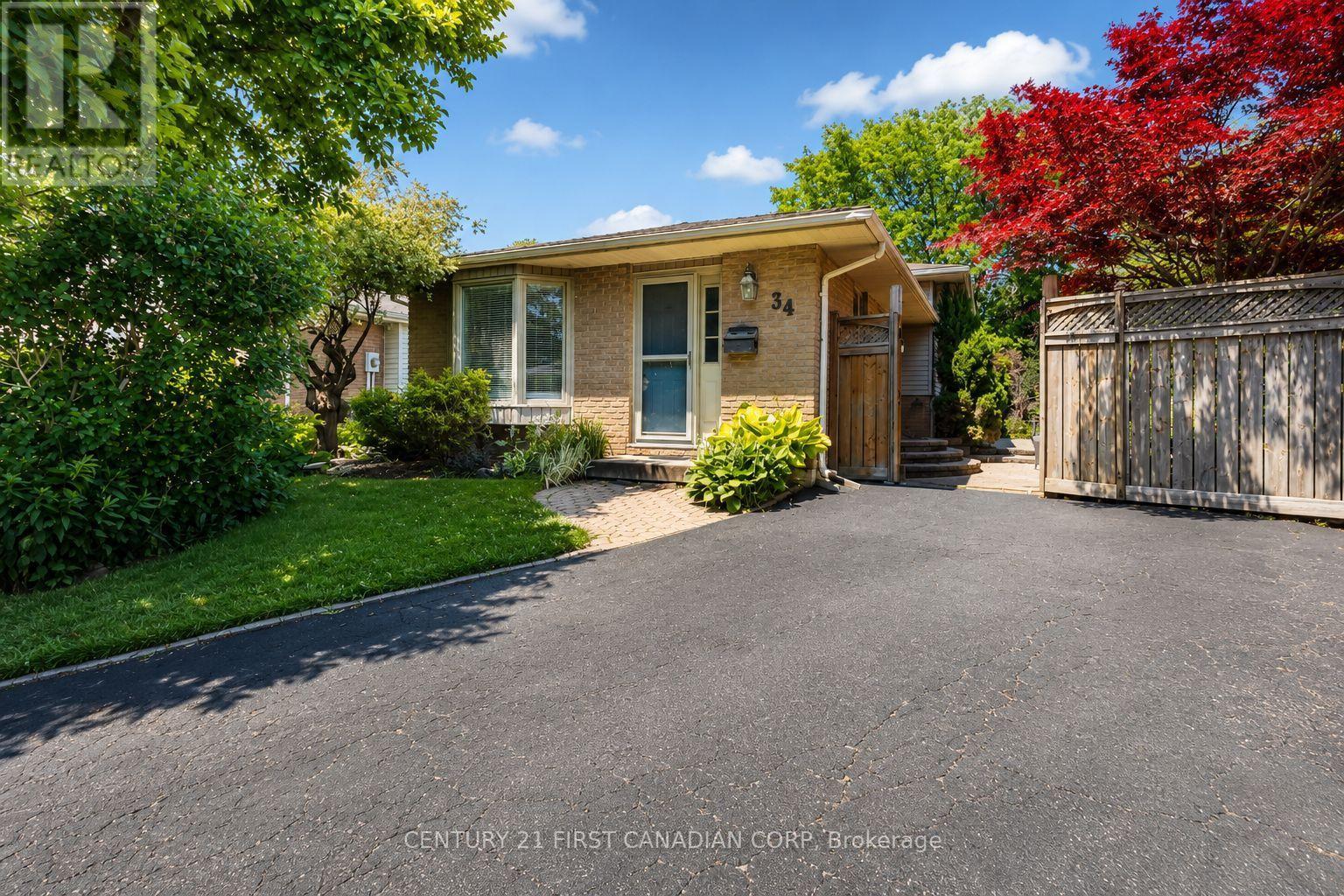 34 Speight Court, London East, Ontario  N5V 3J3 - Photo 1 - X13690920