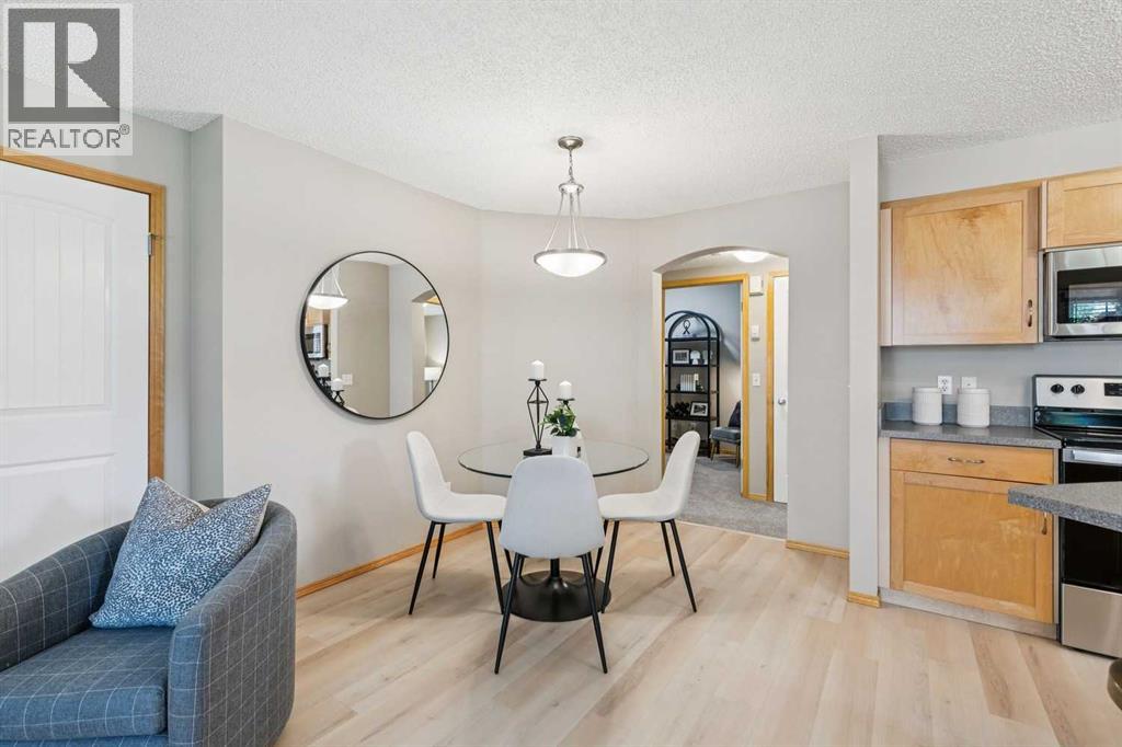 106, 7 Everridge Square SW, Calgary, Alberta  T2Y 5J5 - Photo 11 - A2336729