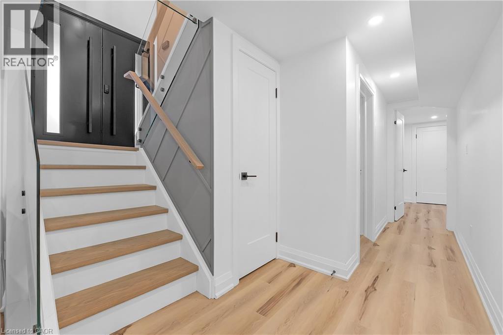 4236 Longmoor Drive, Burlington, Ontario  L7L 4Z9 - Photo 25 - 40856221