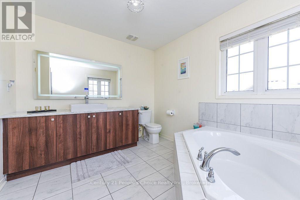 270 Brussels Avenue, Brampton, Ontario  L6Z 0G3 - Photo 34 - W13678924