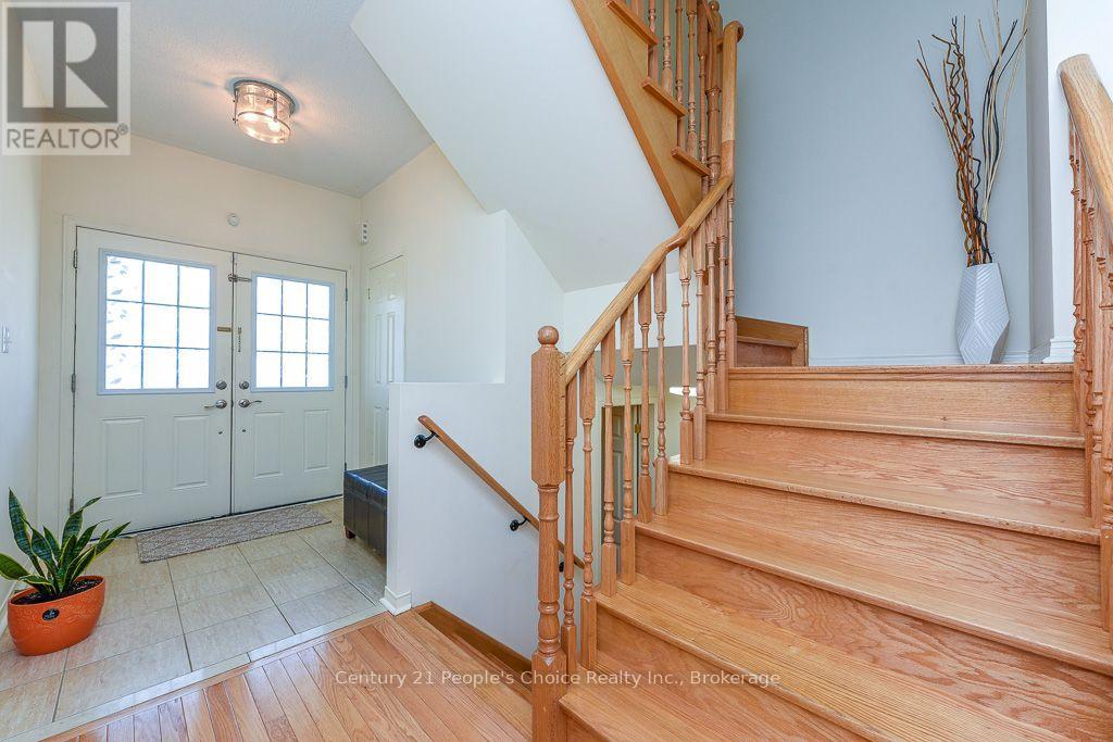 270 Brussels Avenue, Brampton, Ontario  L6Z 0G3 - Photo 5 - W13678924