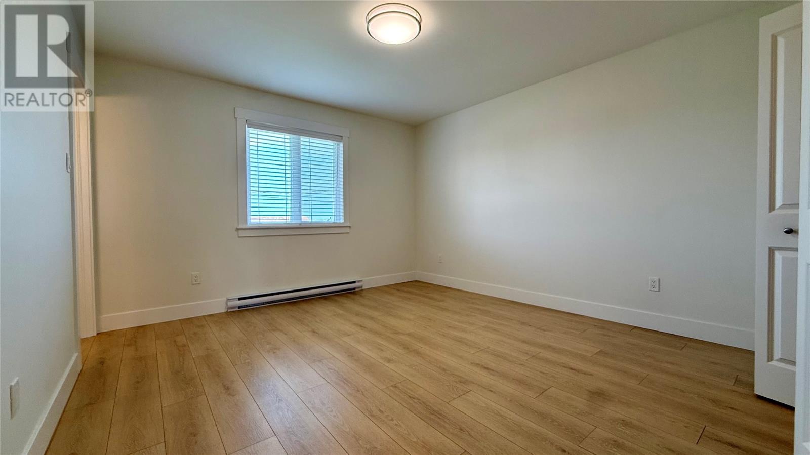 14 Kilburn Avenue, Paradise — photo 16