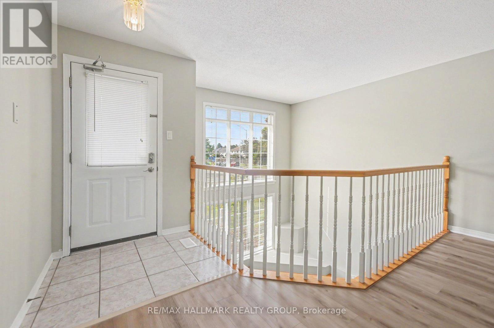 4429 Harper Avenue, Ottawa, Ontario  K1J 1C9 - Photo 3 - X13690742
