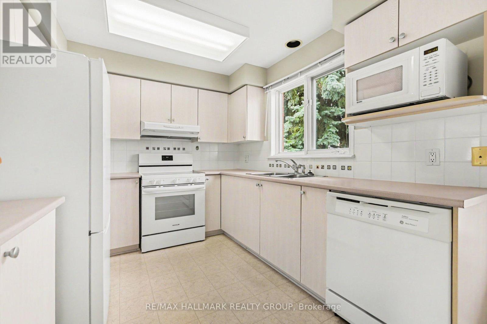 4429 Harper Avenue, Ottawa, Ontario  K1J 1C9 - Photo 9 - X13690742