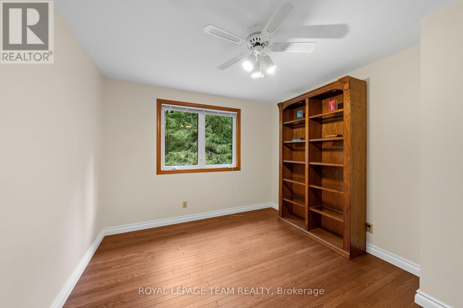 240 Hoylake Crescent, Ottawa, Ontario  K1E 2M8 - Photo 25 - X13690766