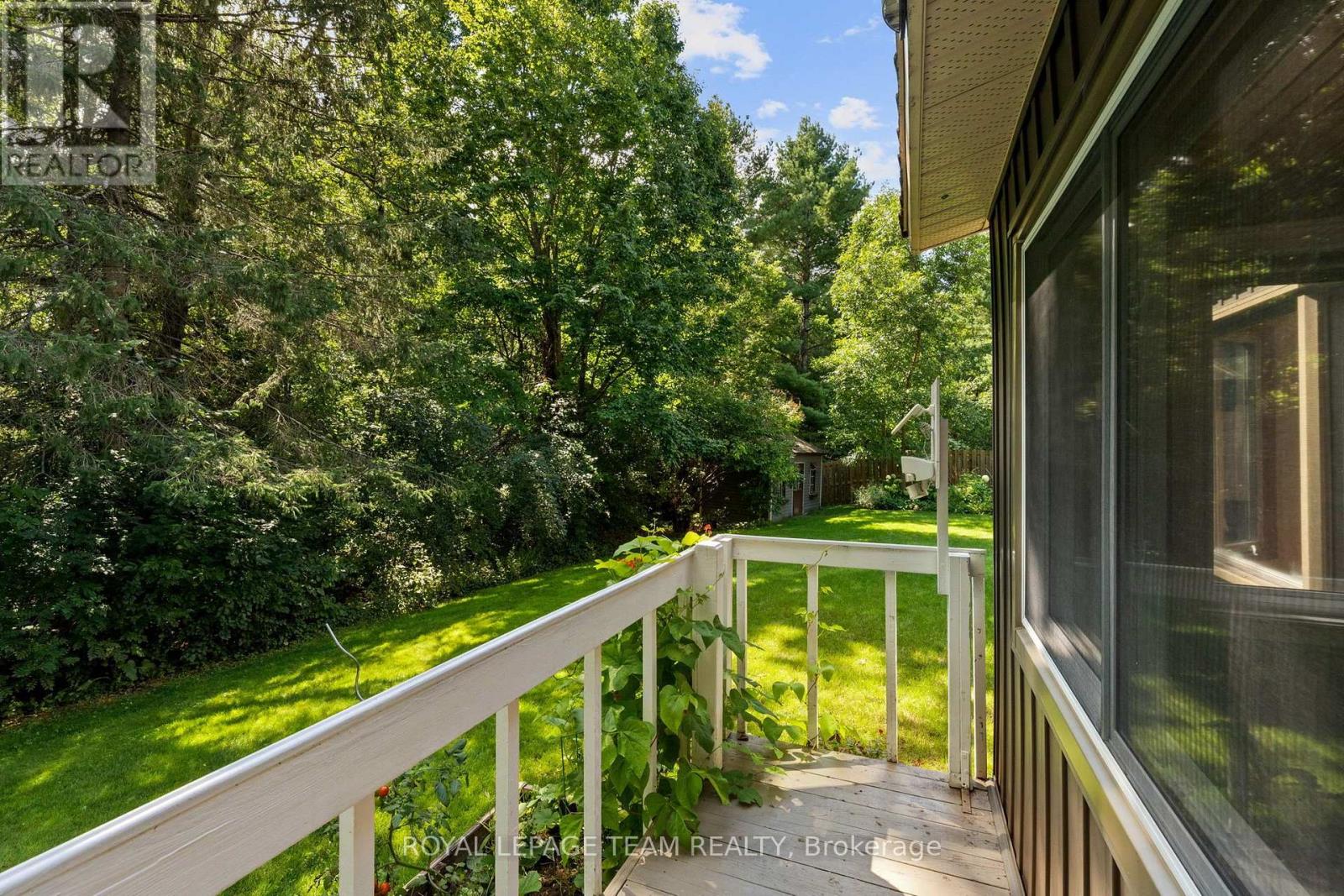 240 Hoylake Crescent, Ottawa, Ontario  K1E 2M8 - Photo 35 - X13690766
