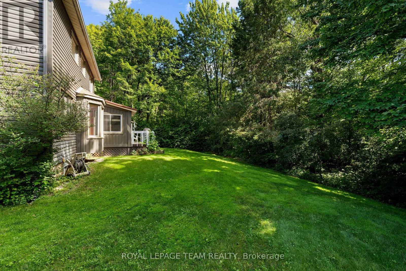 240 Hoylake Crescent, Ottawa, Ontario  K1E 2M8 - Photo 36 - X13690766