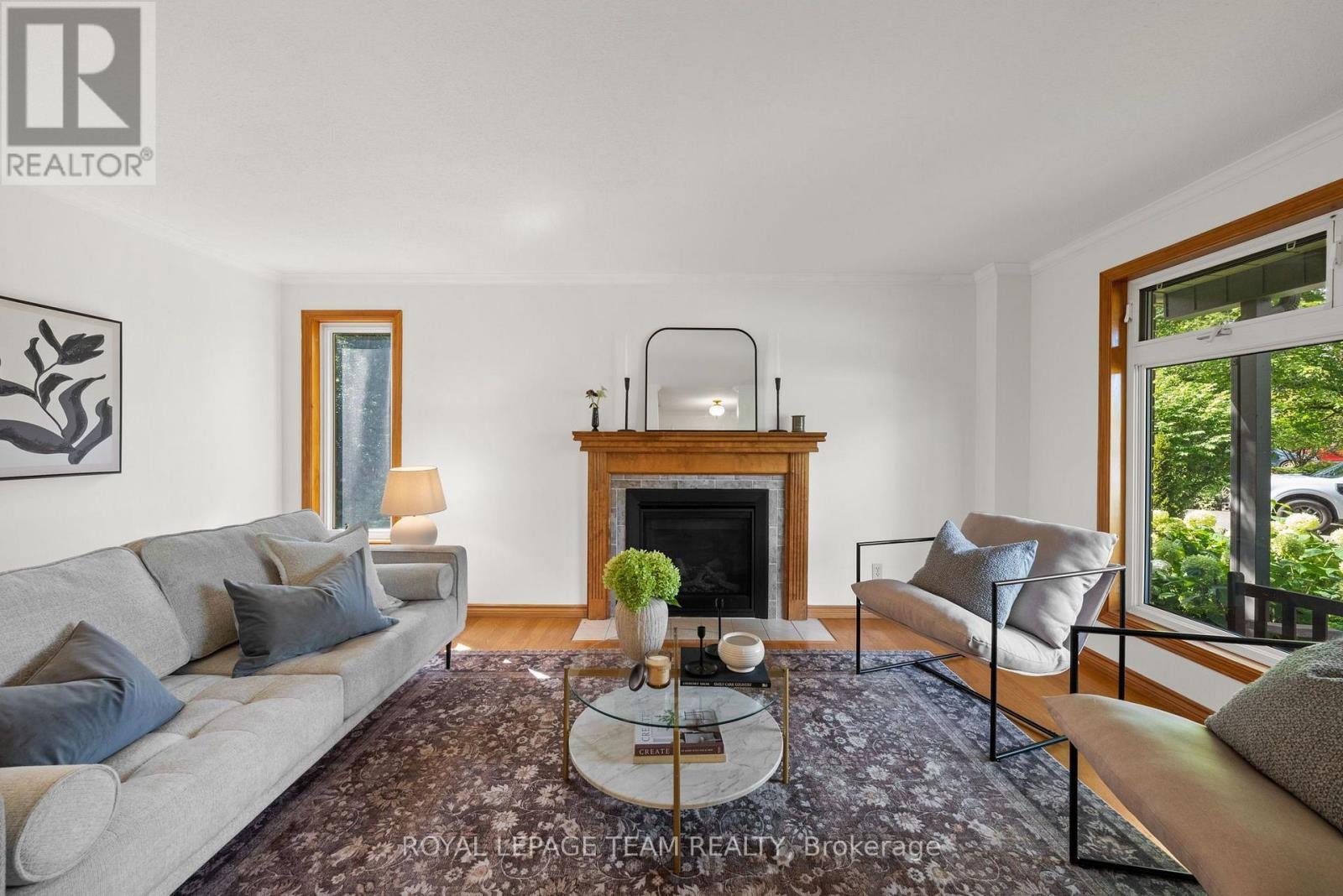 240 Hoylake Crescent, Ottawa, Ontario  K1E 2M8 - Photo 4 - X13690766