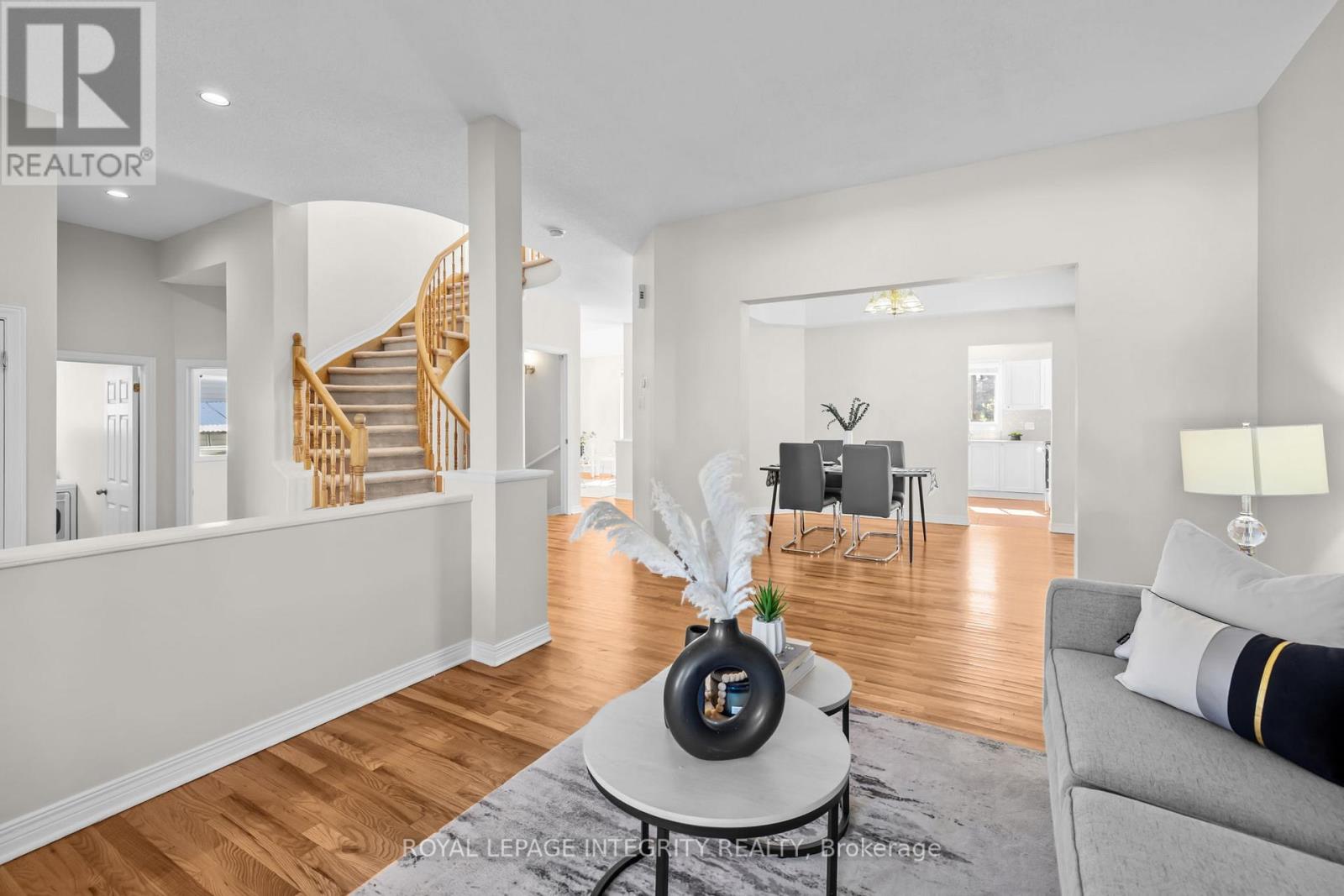 4 Tamarack Place N, Ottawa, Ontario  K2J 4R3 - Photo 4 - X13690898