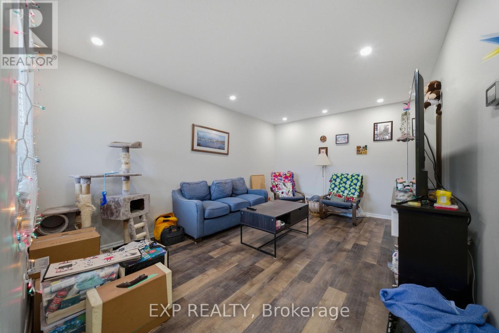 11 - 1675 Heatherington Road, Ottawa, Ontario  K1V 8V8 - Photo 2 - X13690902
