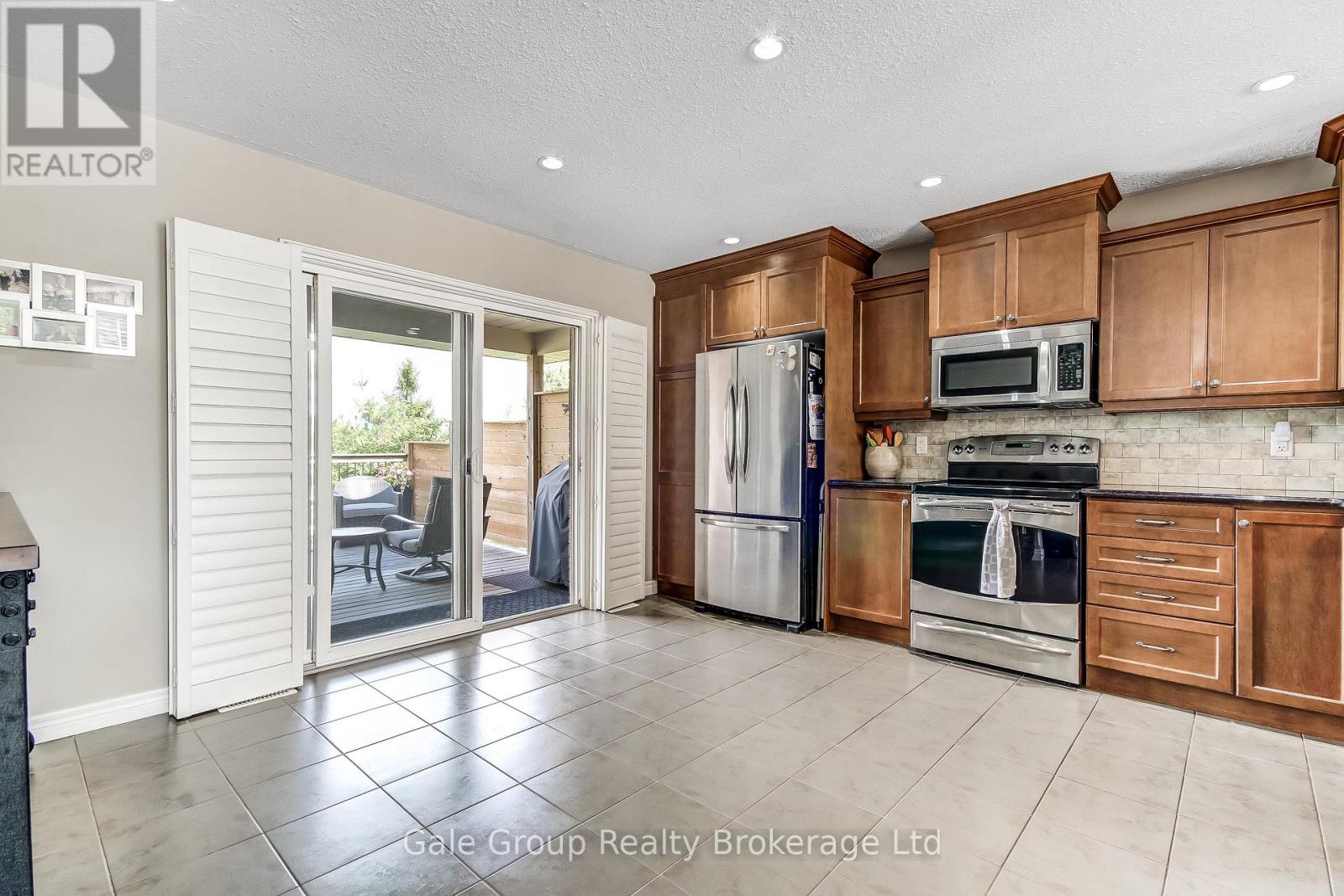 402 Fairway Road, Woodstock, Ontario  N4T 0E1 - Photo 7 - X13690698