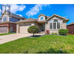402 FAIRWAY ROAD, Woodstock, Ontario