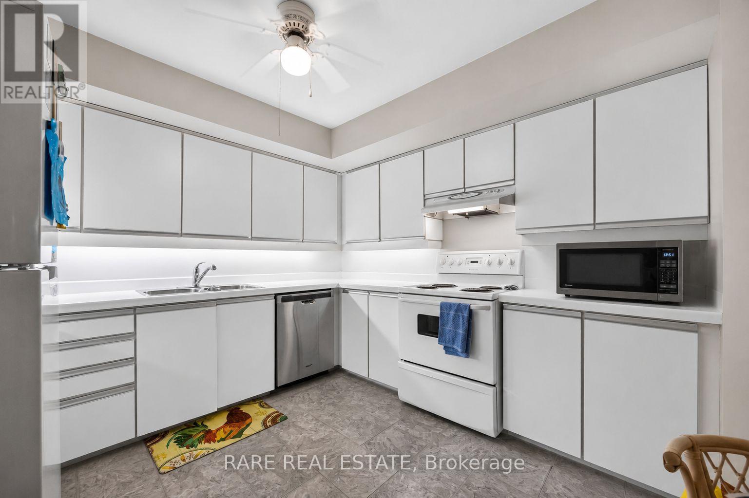 412 - 1177 Yonge Street, Toronto, Ontario  M4T 2Y4 - Photo 3 - C13690650