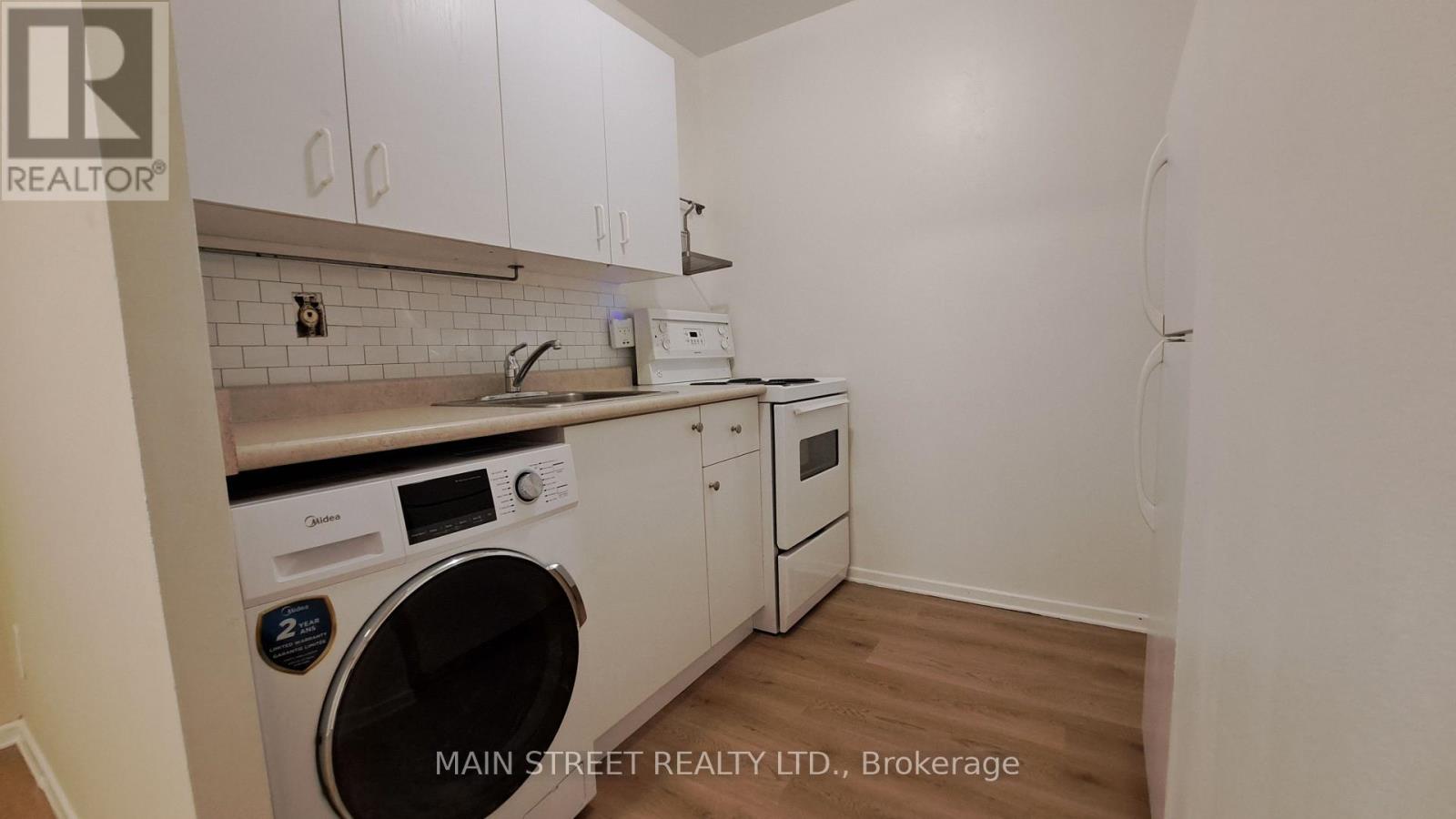 4 - 2588a Yonge Street, Toronto, Ontario  M4P 2J3 - Photo 10 - C13690792