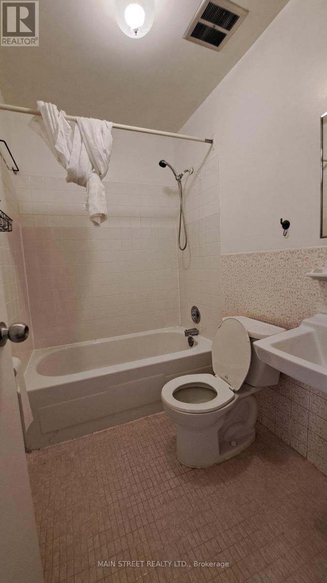 4 - 2588a Yonge Street, Toronto, Ontario  M4P 2J3 - Photo 22 - C13690792