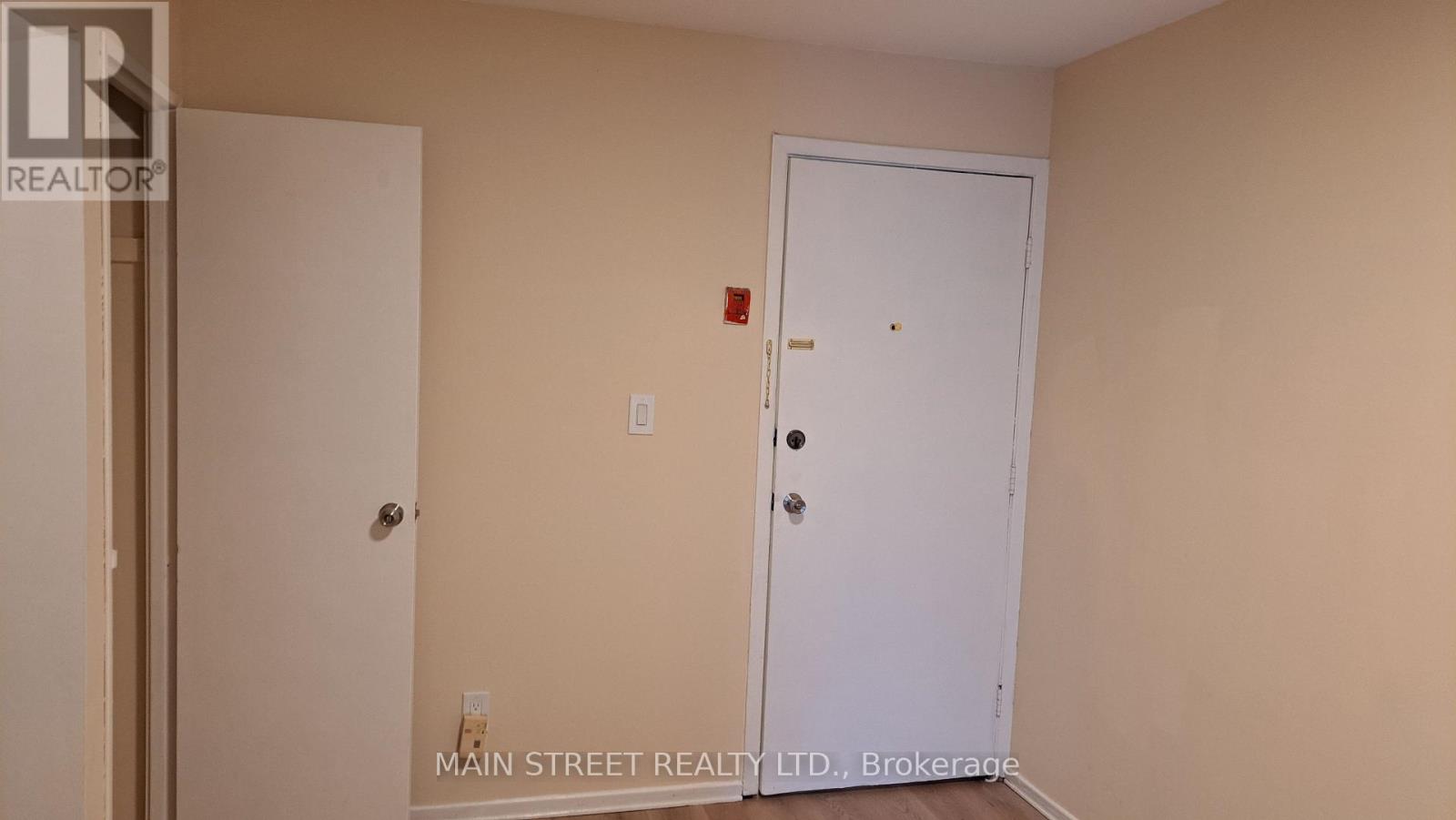 4 - 2588a Yonge Street, Toronto, Ontario  M4P 2J3 - Photo 6 - C13690792