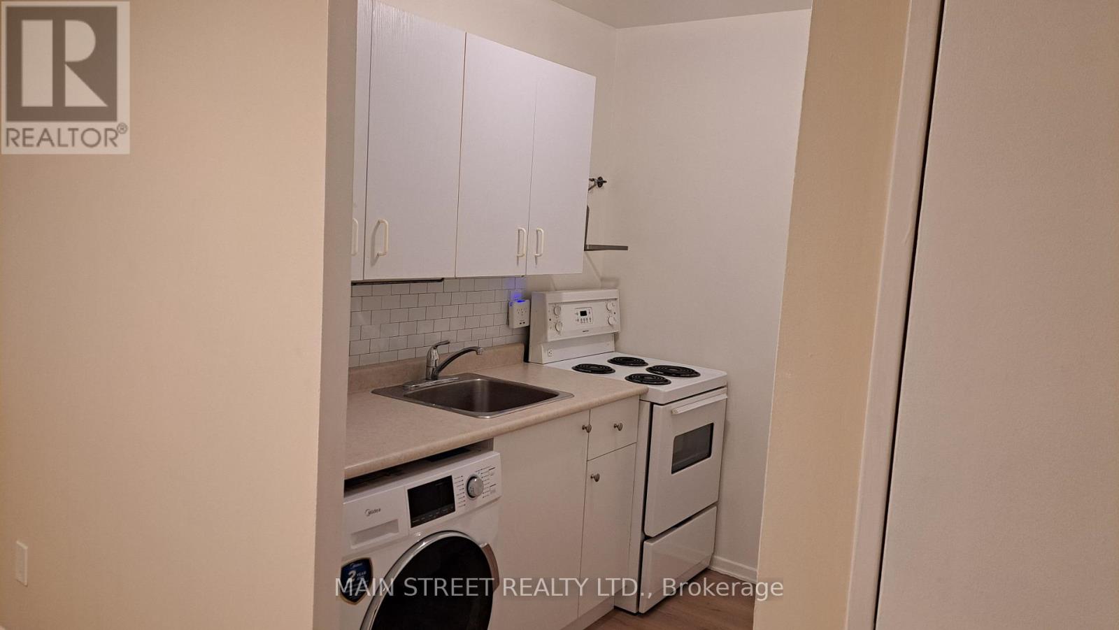 4 - 2588a Yonge Street, Toronto, Ontario  M4P 2J3 - Photo 9 - C13690792
