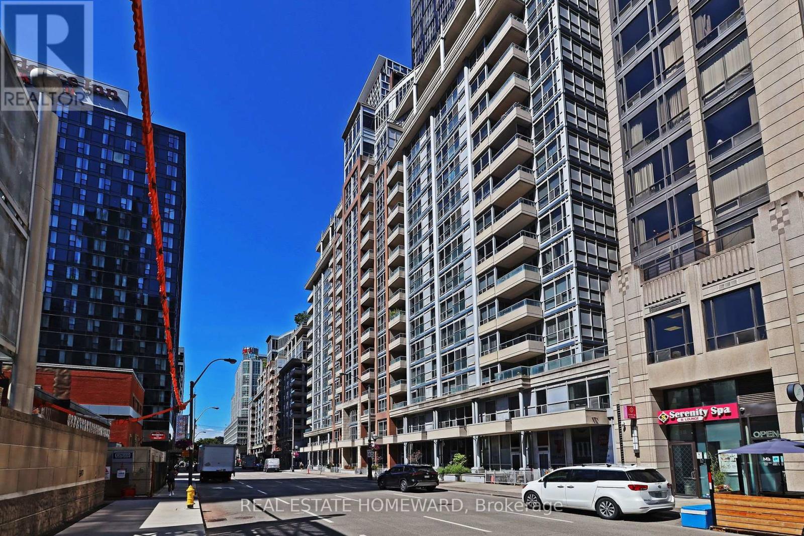 Ph31 - 250 Wellington Street W, Toronto, Ontario M5V 3P6 - Photo 2 - C13690816