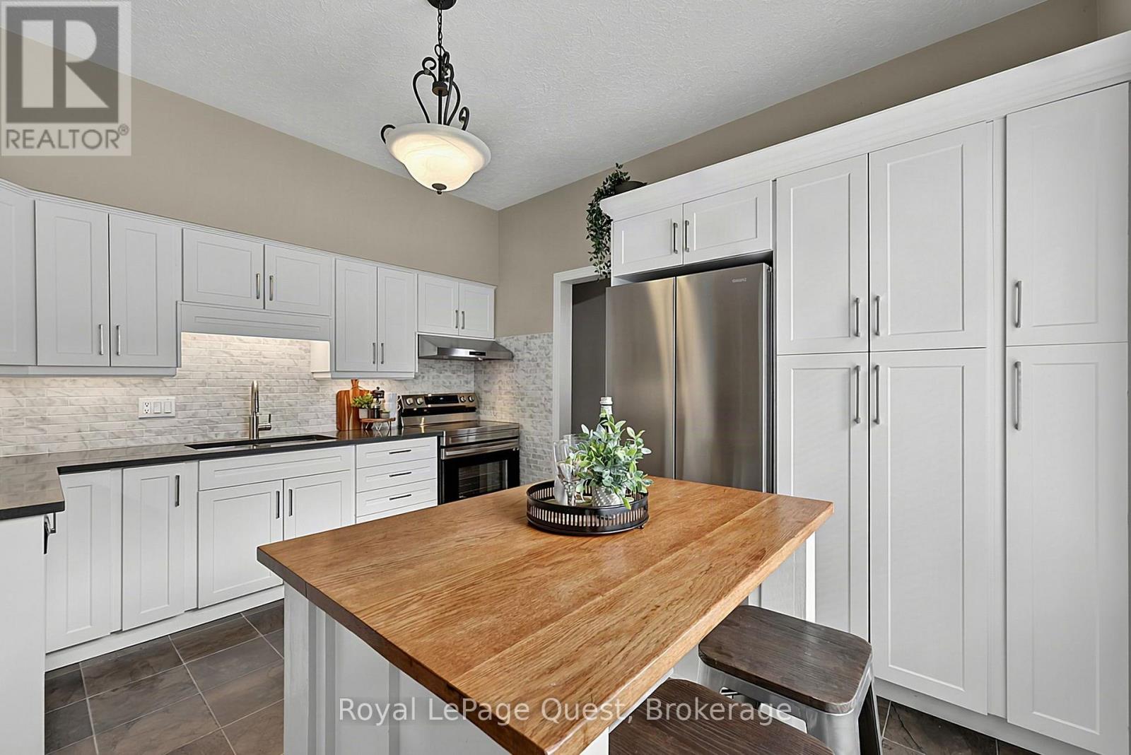 125 Coldwater Road, Orillia, Ontario  L3V 3L5 - Photo 19 - S13690644