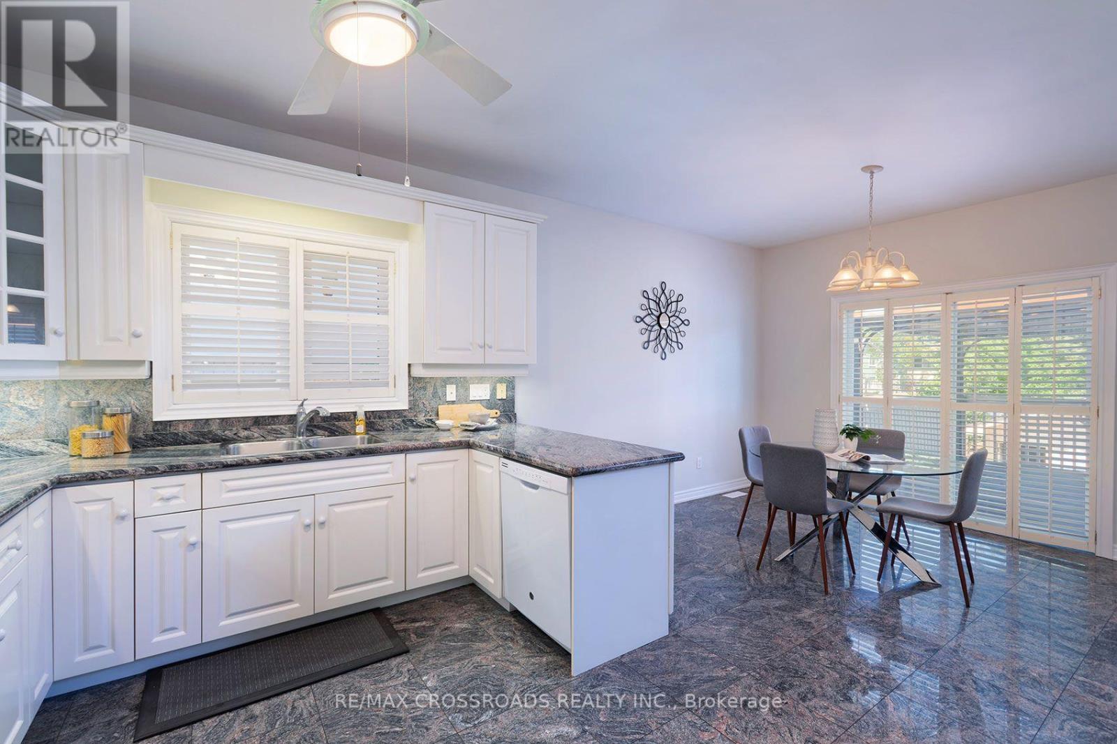 1859 New Street, Pickering, Ontario  L1V 1S7 - Photo 11 - E13690718