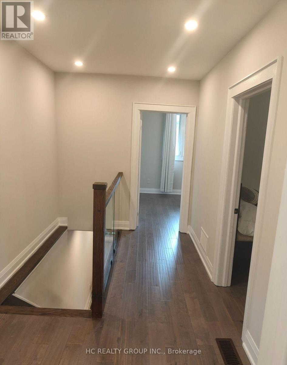 118 Courcelette Road, Toronto, Ontario  M1N 2T2 - Photo 10 - E13690806