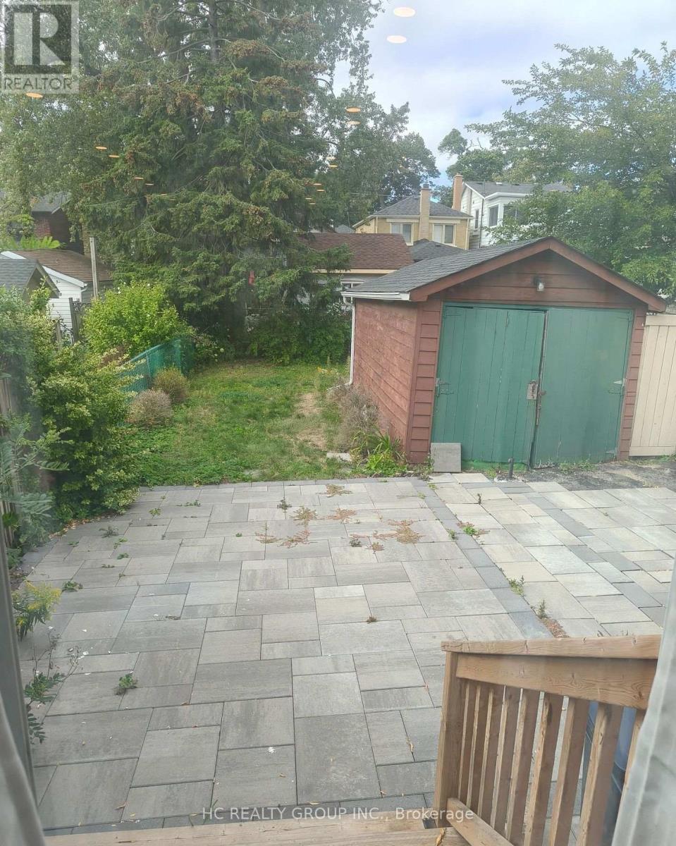 118 Courcelette Road, Toronto, Ontario  M1N 2T2 - Photo 12 - E13690806