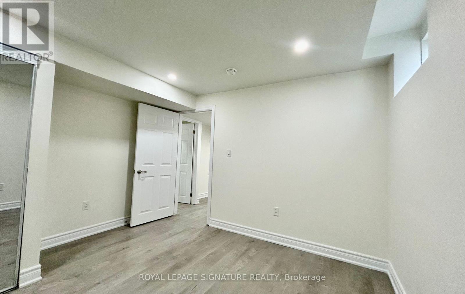 Bsmt - 214 Flood Avenue, Clarington, Ontario  L1B 0W6 - Photo 10 - E13690836