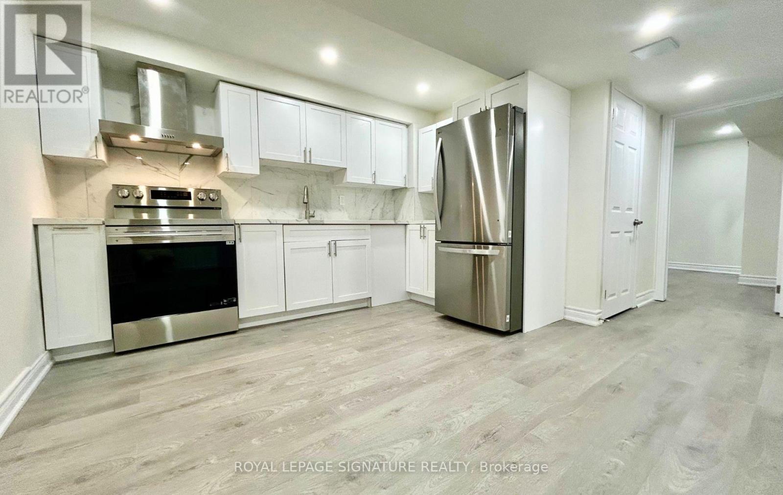Bsmt - 214 Flood Avenue, Clarington, Ontario  L1B 0W6 - Photo 2 - E13690836