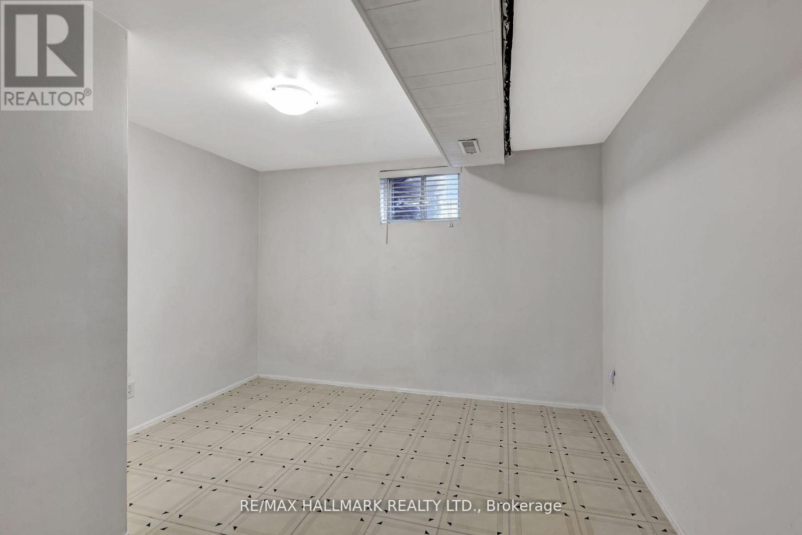 Bsmt - 90 Santamonica Boulevard, Toronto, Ontario  M1L 4H5 - Photo 11 - E13690858