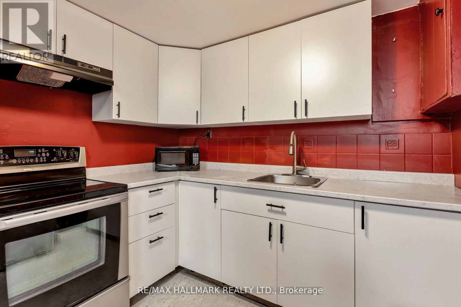 BSMT - 90 SANTAMONICA BOULEVARD