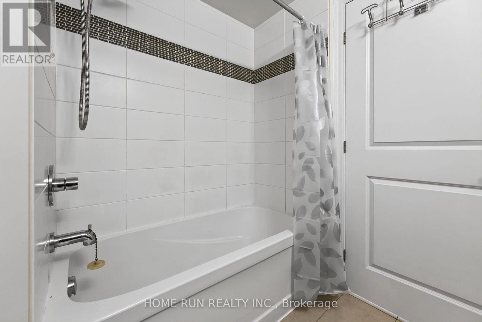 1307 - 242 Rideau Street, Ottawa, Ontario  K2S 0B7 - Photo 35 - X13641662