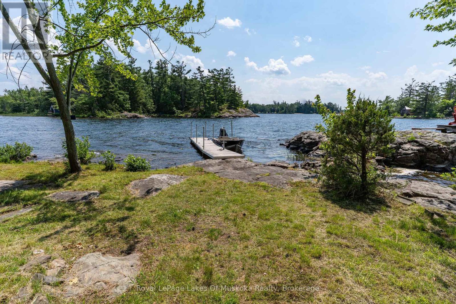 1 Island 2sl Island, Gravenhurst (Morrison), Ontario  P1P 1R1 - Photo 24 - X13690910
