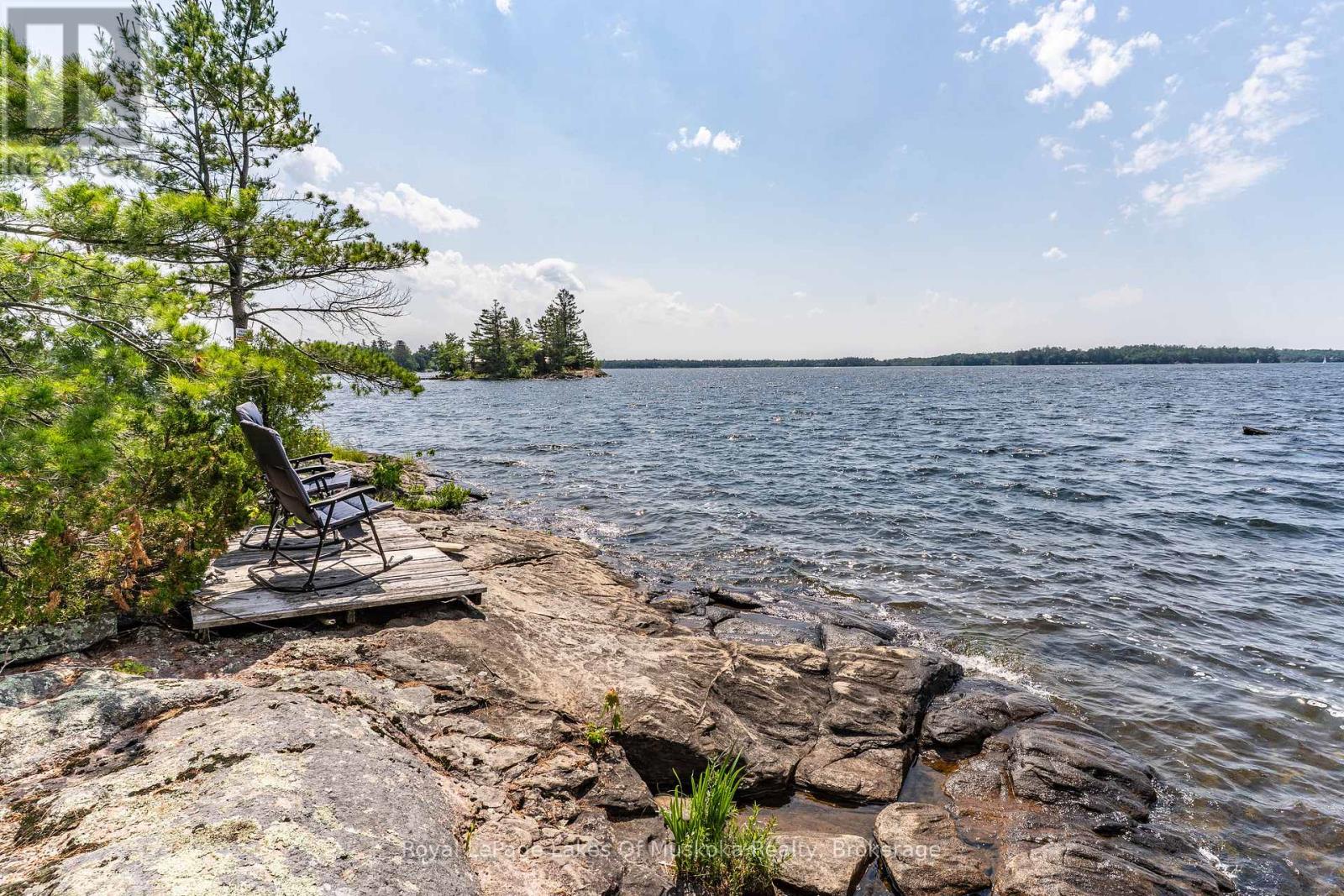 1 Island 2sl Island, Gravenhurst (Morrison), Ontario  P1P 1R1 - Photo 4 - X13690910