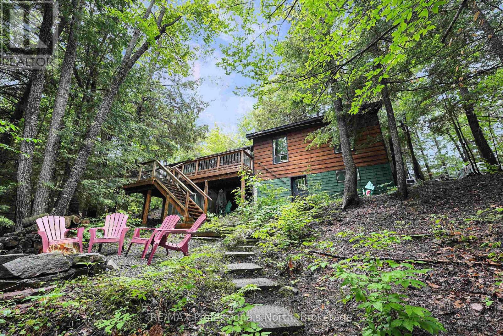 1010 TANAGER LANE, dysart et al (harcourt), Ontario
