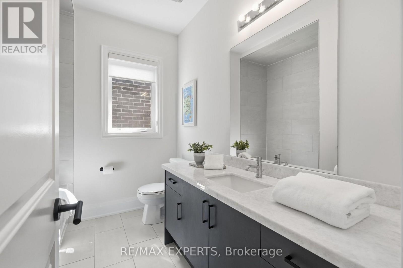 22 Velia Court, Vaughan, Ontario  L4H 4S5 - Photo 25 - N13690666