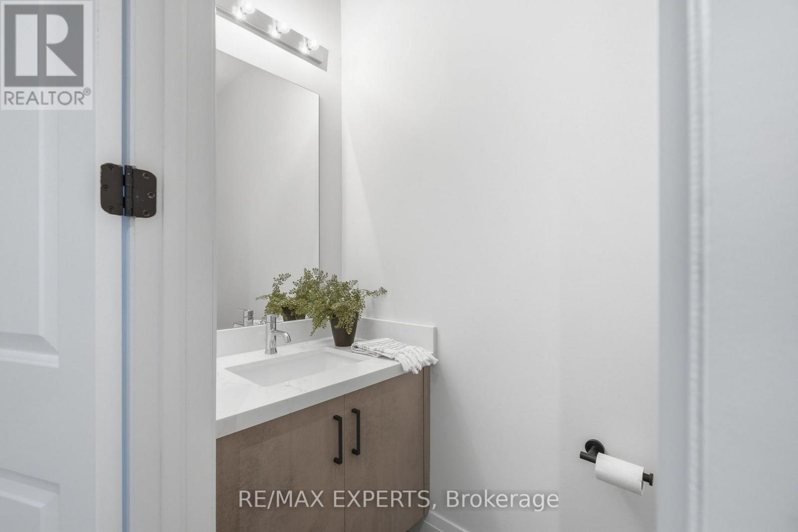 22 Velia Court, Vaughan, Ontario  L4H 4S5 - Photo 28 - N13690666