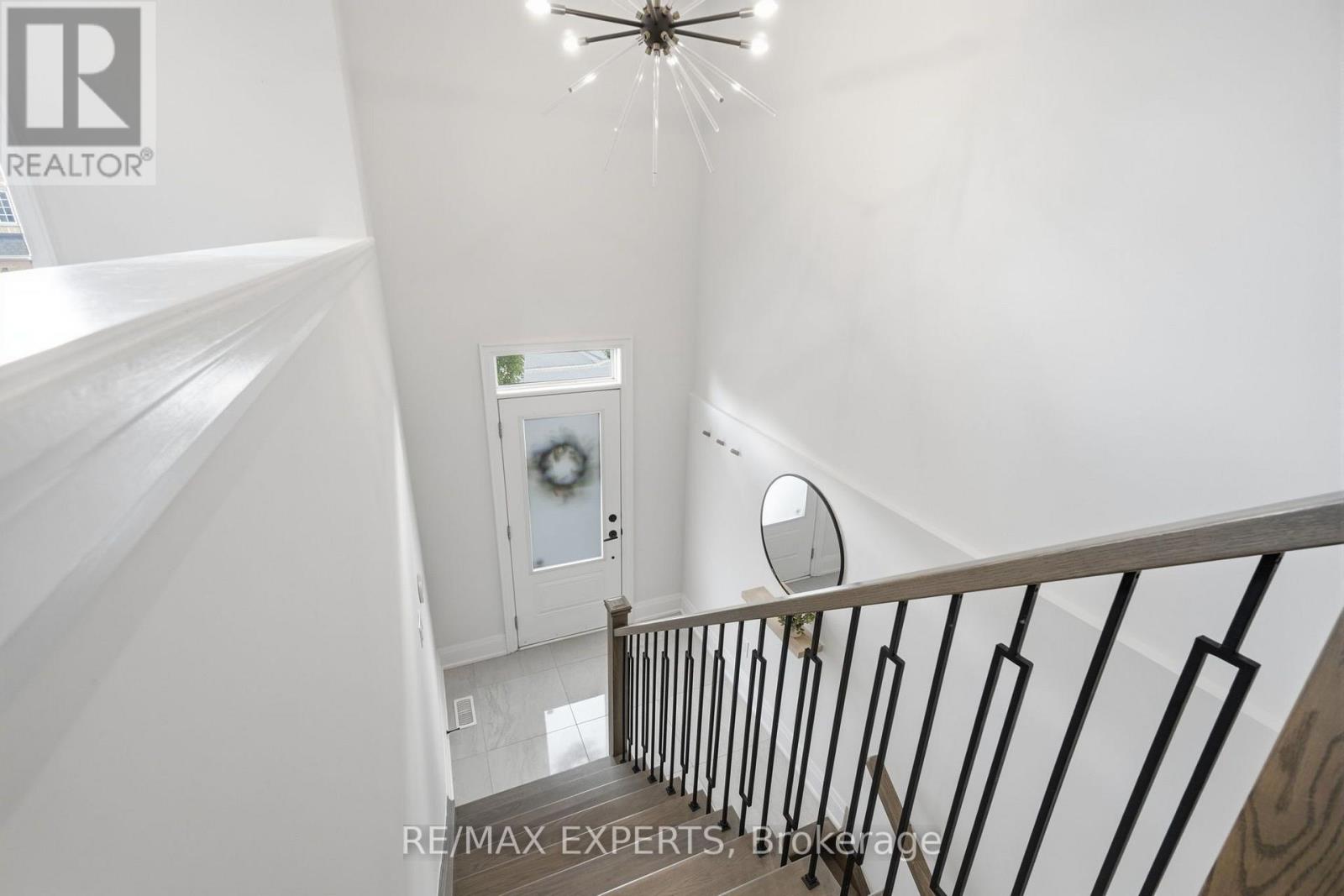 22 Velia Court, Vaughan, Ontario  L4H 4S5 - Photo 4 - N13690666