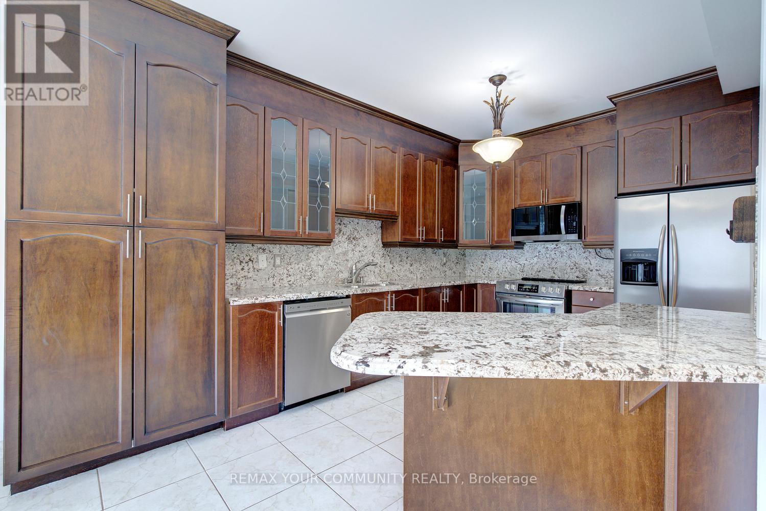 26 Yarden Drive, Vaughan, Ontario  L6A 0W2 - Photo 23 - N13690716