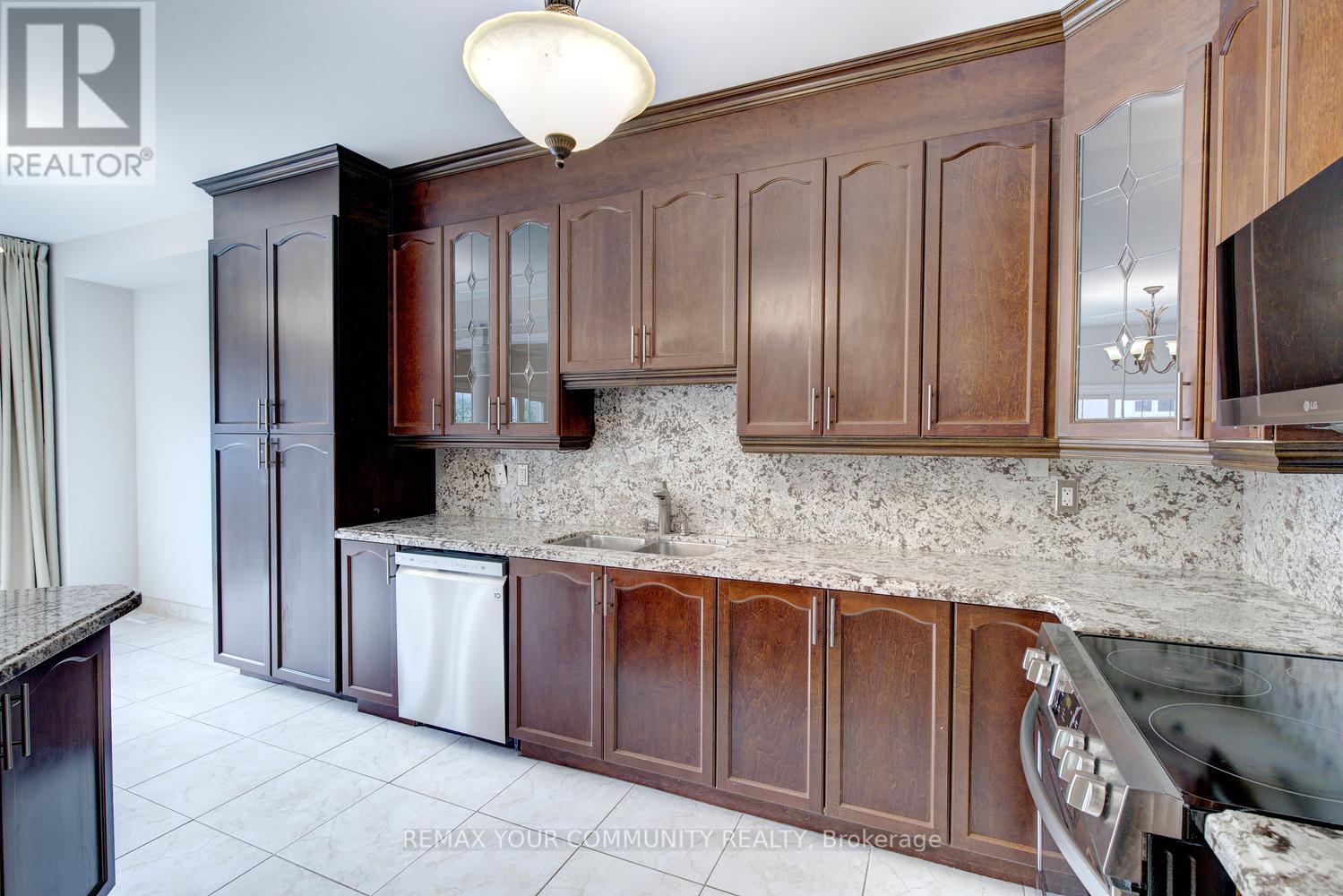 26 Yarden Drive, Vaughan, Ontario  L6A 0W2 - Photo 24 - N13690716