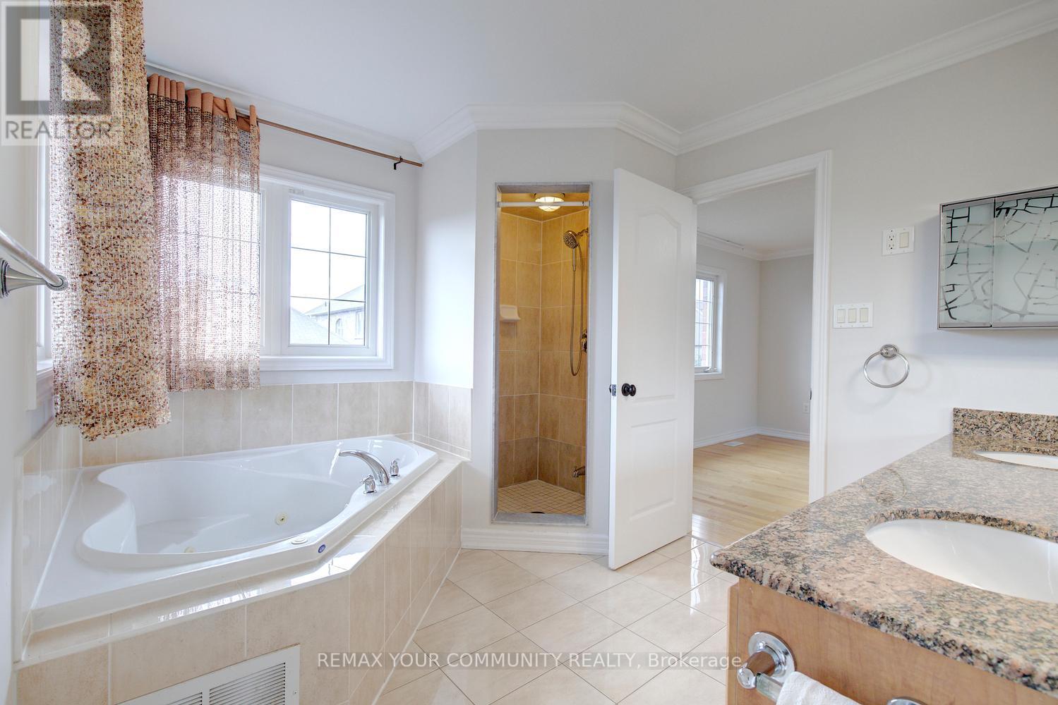 26 Yarden Drive, Vaughan, Ontario  L6A 0W2 - Photo 32 - N13690716