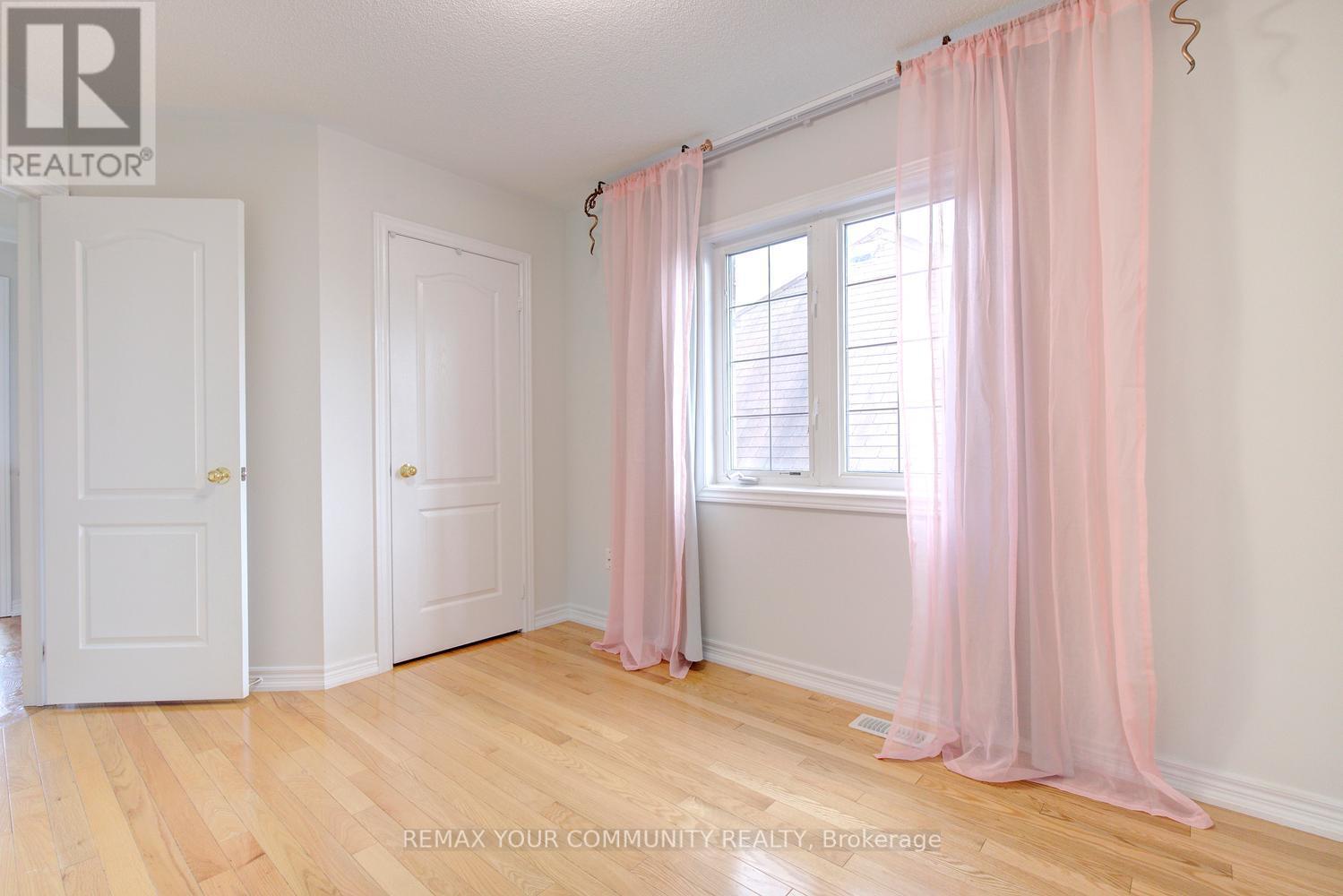 26 Yarden Drive, Vaughan, Ontario  L6A 0W2 - Photo 35 - N13690716