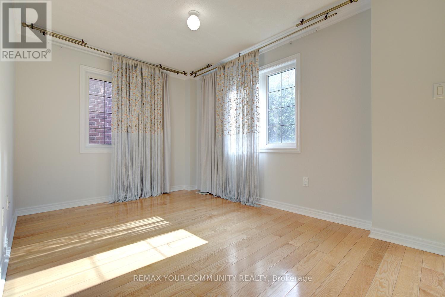 26 Yarden Drive, Vaughan, Ontario  L6A 0W2 - Photo 45 - N13690716